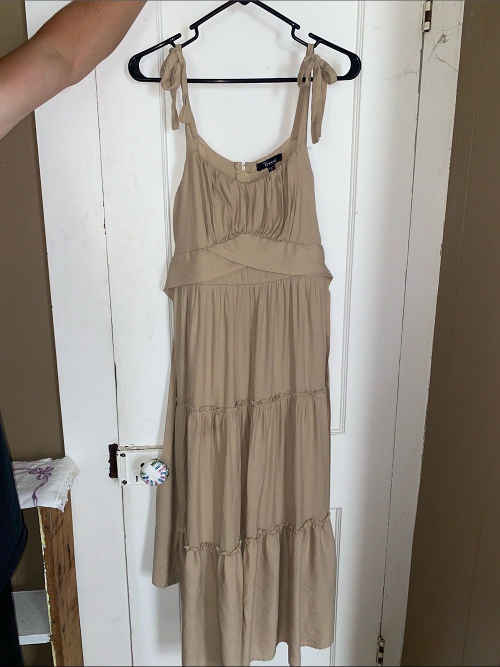 Trixxi Beige Tie-Shoulder Tiered Maxi Dress